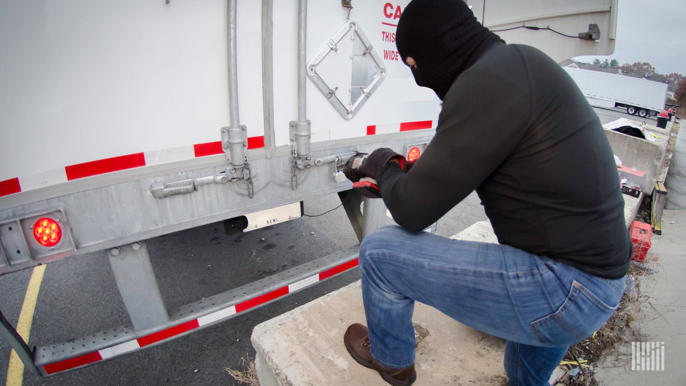 Business Groups Push Senate to Pass Cargo Theft Prevention Bill